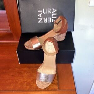 Naturalizer “Areda” wedge sandal in tan and gold, women’s size 7.5. 2-inch heel.